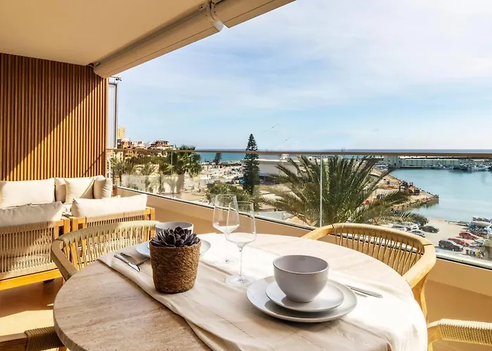 Pink Frontline Premium Apartment Torrevieja