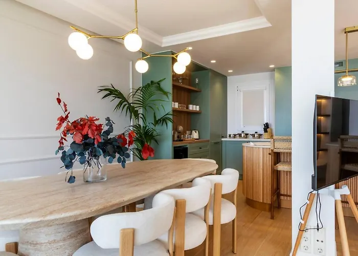 Pink Frontline Premium Apartment Torrevieja