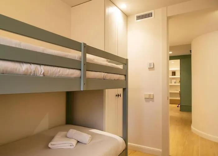 Pink Frontline Premium Apartment Torrevieja