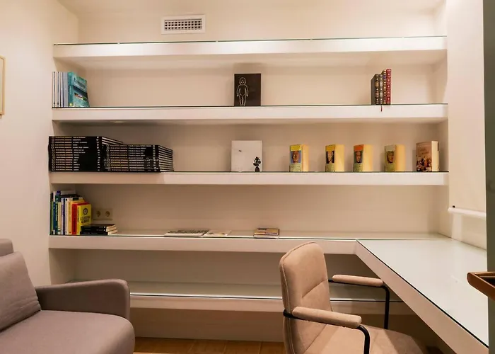 Pink Frontline Premium Apartment Torrevieja